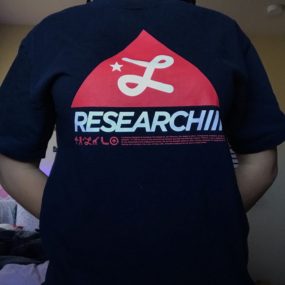 LRG RESEARCH T-SHIRT